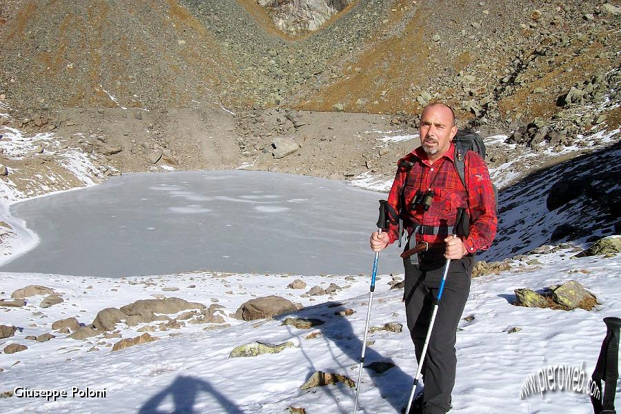 05-Il Lago della Malgina, già in veste invernale  .jpg